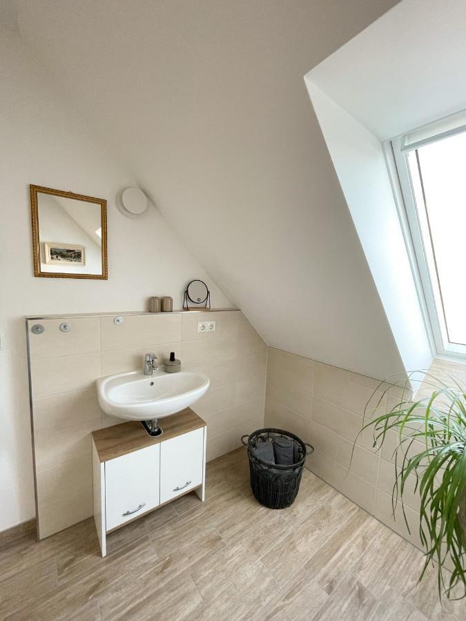 Ferienwohnung Kamrath Mit Wunderschoenem Ausblick Neuruppin Exterior photo